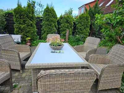 Ein Garten an der Unterkunft Ferienwohnung 2 Am Park