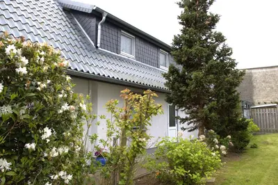 Ein Garten an der Unterkunft Muschel