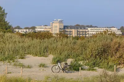 Radfahren an der Unterkunft Ostsee-Schönheit Wustrower Welle-Modernes Apartment mit Panoramablick oder in der Nähe