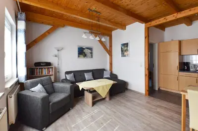 Ein Sitzbereich in der Unterkunft Ankerplatz RH 2