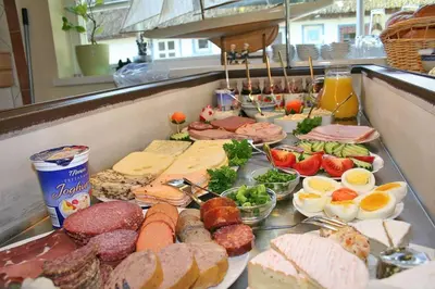 Essen in der Ferienwohnung oder in der Nähe