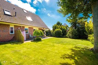 Ein Garten an der Unterkunft Fewo Kranich
