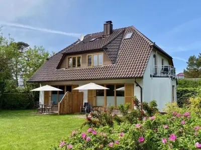 Ein Garten an der Unterkunft Haus Sonnenwinkel, FeWo 3