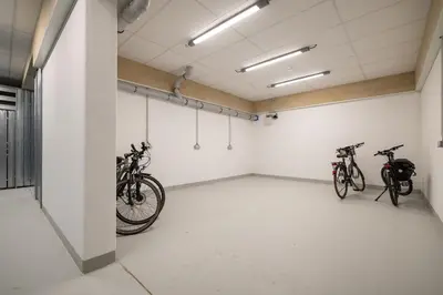 Radfahren an der Unterkunft Strandvilla Zingst Appartement 09 1 OG oder in der Nähe