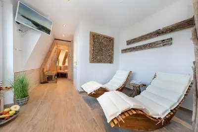 Ein Sitzbereich in der Unterkunft Villa Strandblick 4