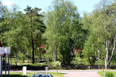 Ein Garten an der Unterkunft Dock 31