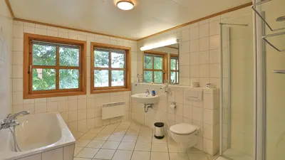Ein Badezimmer in der Unterkunft Heideröschen Park Heideröschen 5
