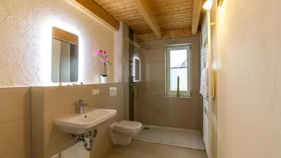 Ein Badezimmer in der Unterkunft Heideröschen Park Heideröschen 9b
