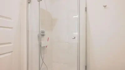 Ein Badezimmer in der Unterkunft Apartmenthaus Wittsande Wittsande 02