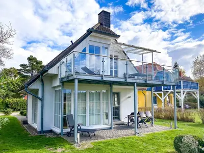 Ein Garten an der Unterkunft Bi de Wisch, OG