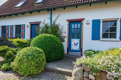 Ein Garten an der Unterkunft FH Tannenwieck - FH Tannenwieck Ferienwohnung Seeadler DG