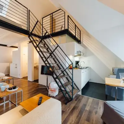 M2 Living Maisonette Apartment No 7